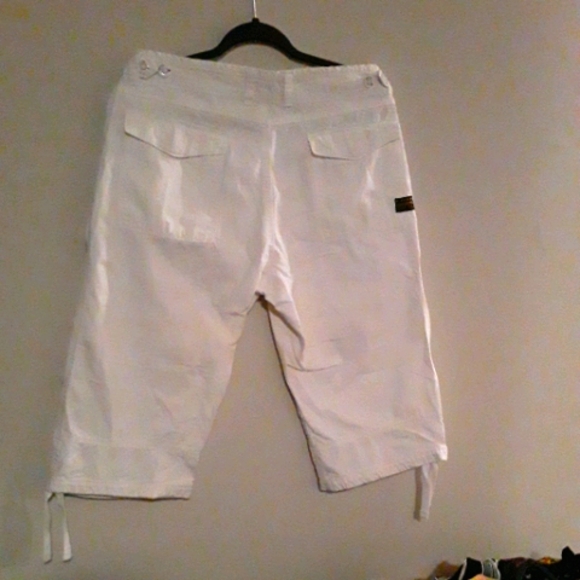 Point Zero Womens Plus Sized Cargo Type Capris - Picture 6 of 13